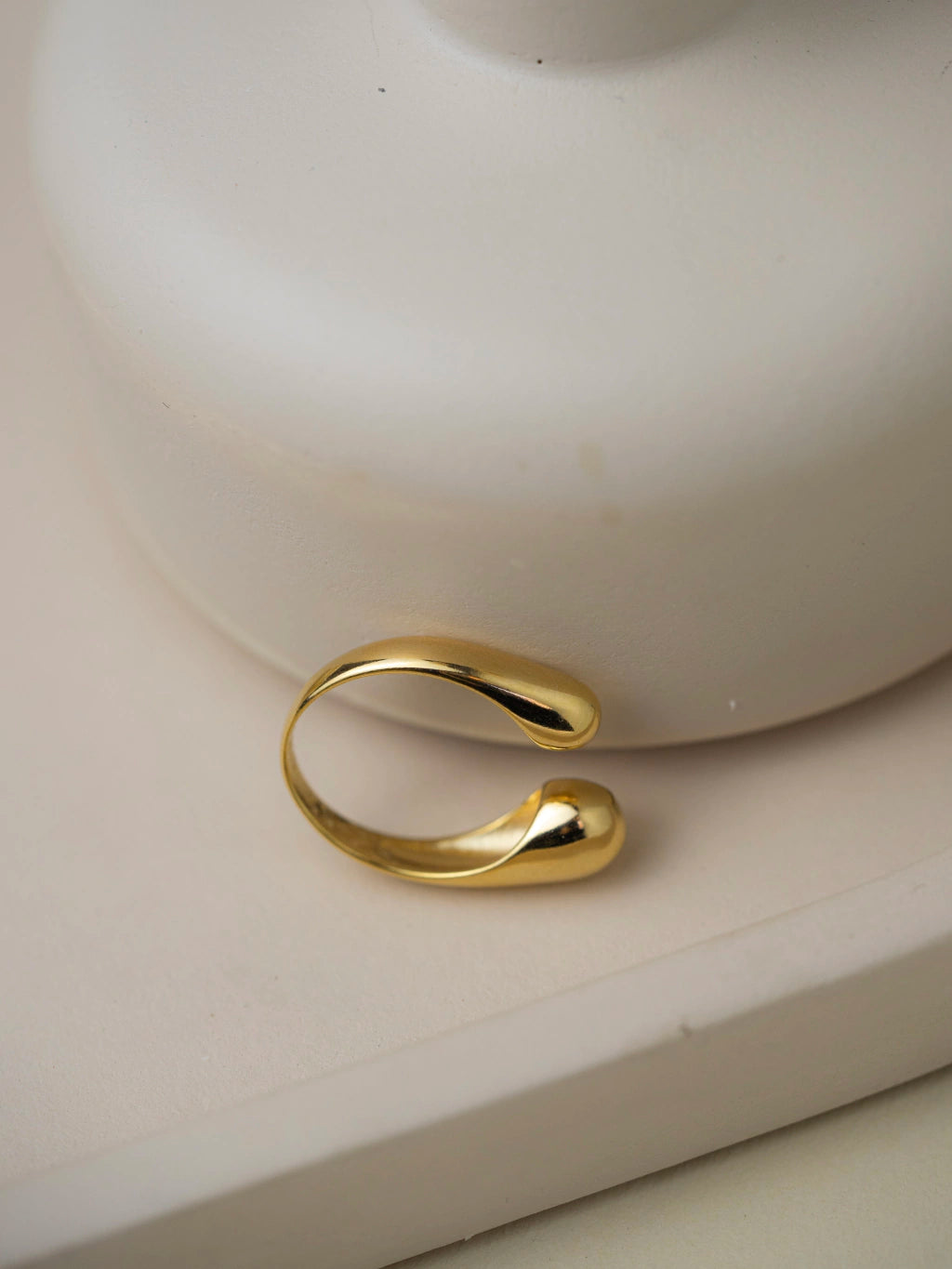 Luna Ring